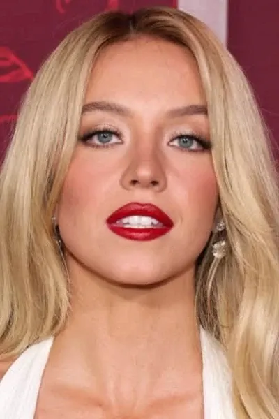 Sydney Sweeney photo