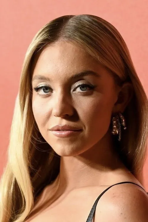 Sydney Sweeney photo