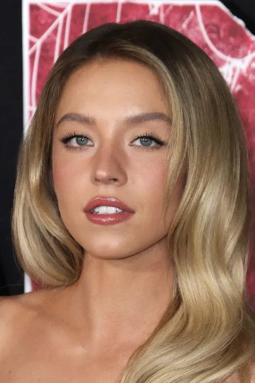 Sydney Sweeney photo