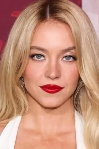 Sydney Sweeney photo