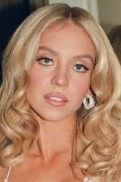 Sydney Sweeney photo