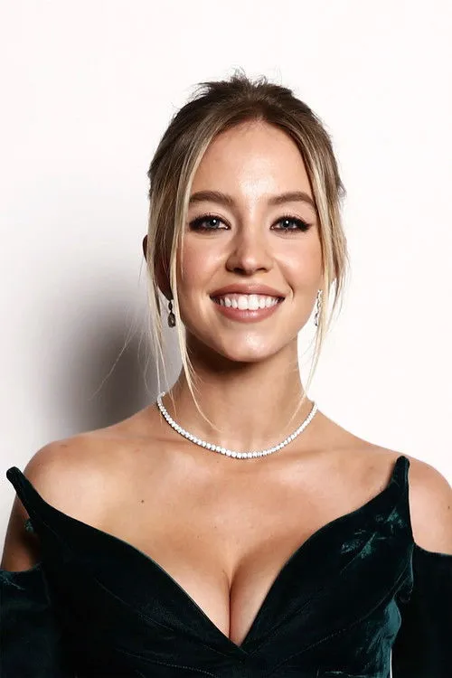 Sydney Sweeney photo