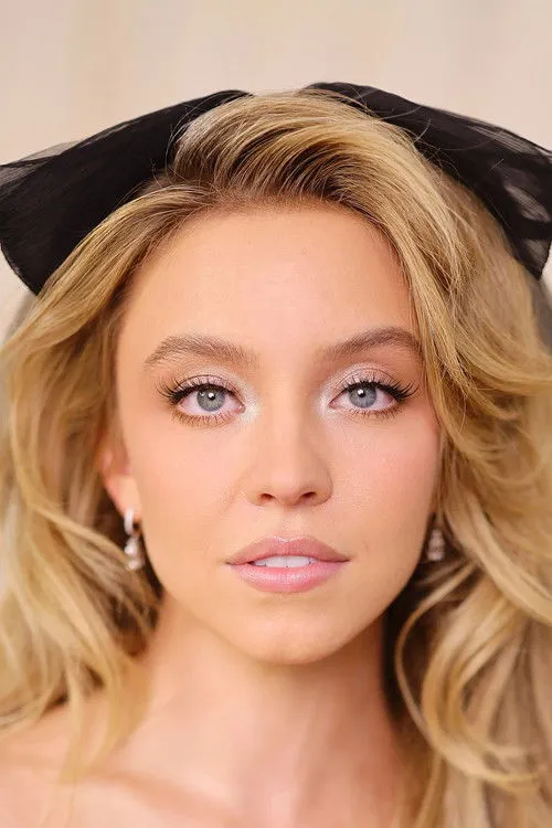 Sydney Sweeney photo