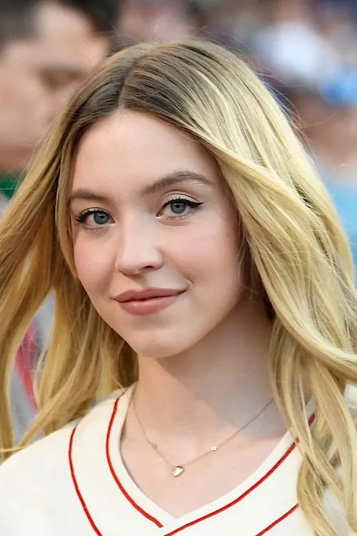 Sydney Sweeney photo
