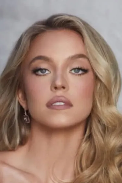 Sydney Sweeney photo