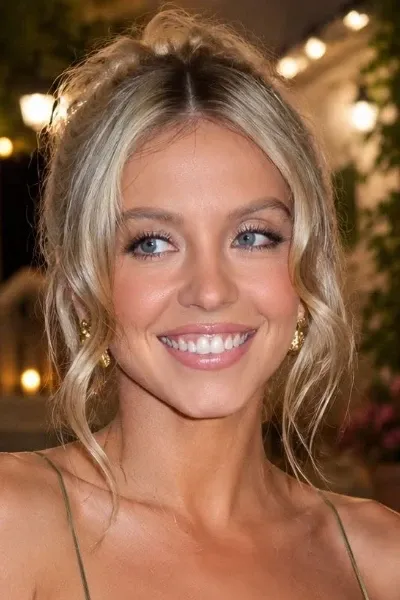 Sydney Sweeney photo