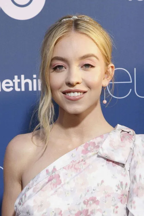 Sydney Sweeney photo