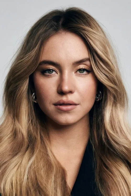 Sydney Sweeney photo