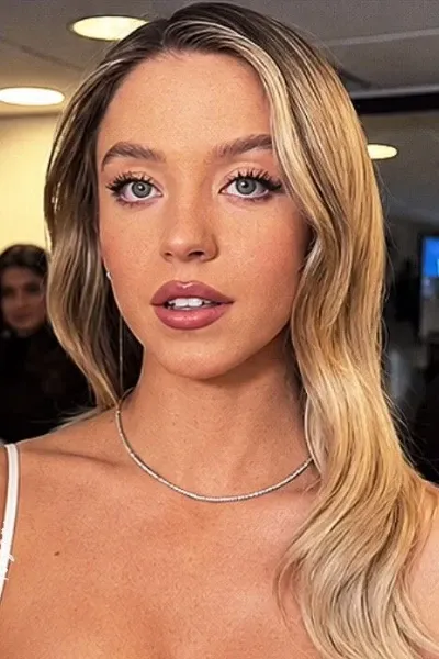 Sydney Sweeney photo