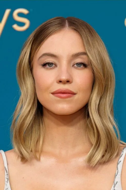 Sydney Sweeney photo