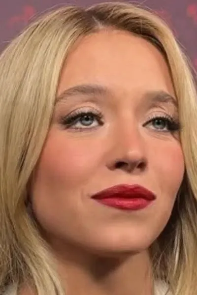 Sydney Sweeney photo