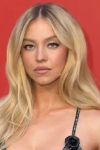 Sydney Sweeney photo