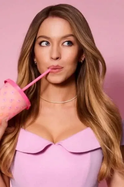 Sydney Sweeney photo
