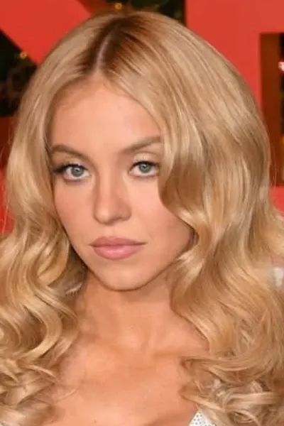 Sydney Sweeney photo