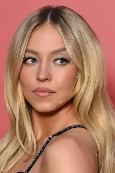 Sydney Sweeney photo