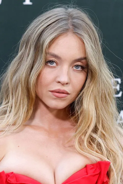 Sydney Sweeney photo