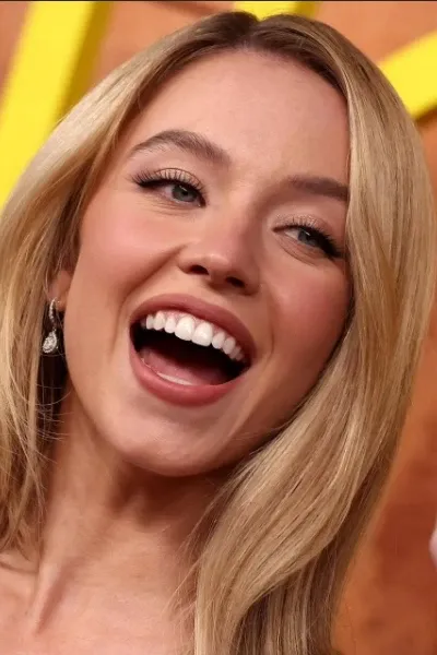 Sydney Sweeney photo
