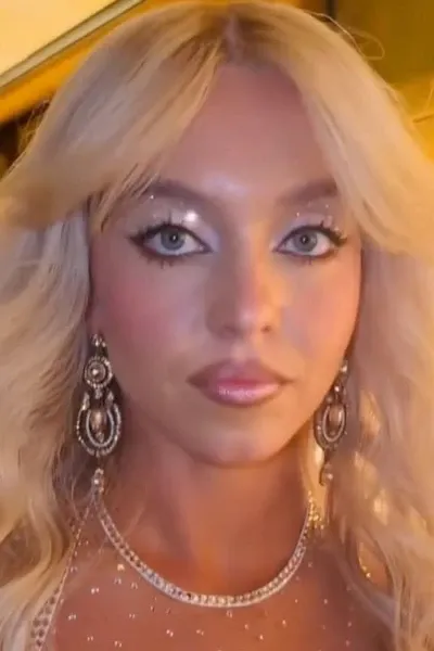 Sydney Sweeney photo
