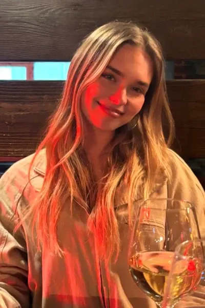 Amelia May photo