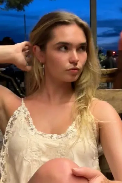 Amelia May photo