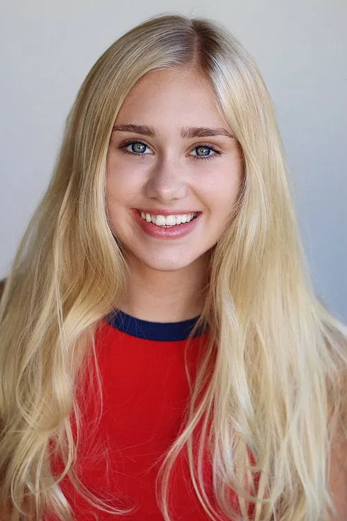 Emily Skinner photo