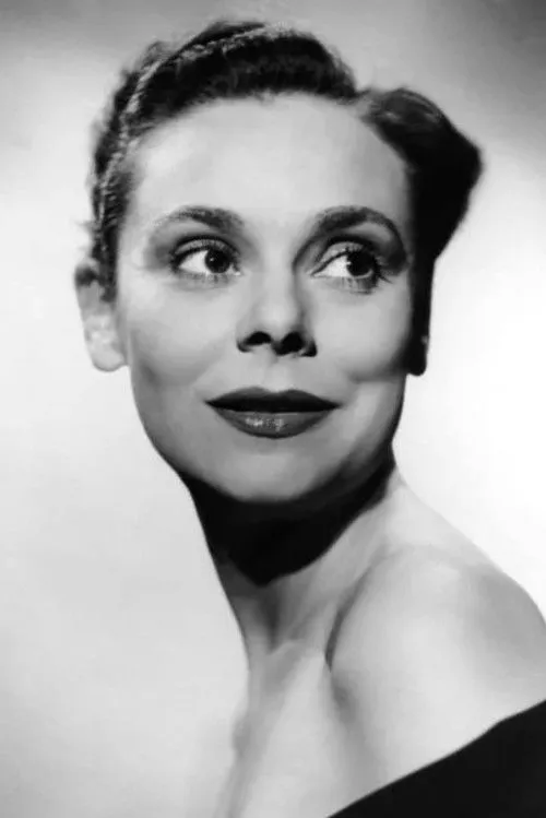 Irene Worth photo