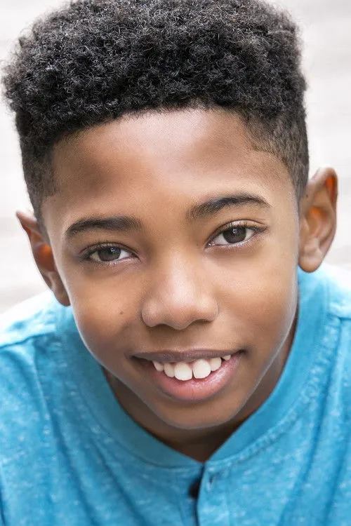 Seth Carr photo