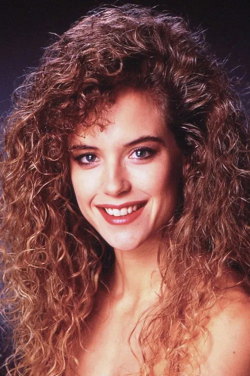 Kelly Preston photo