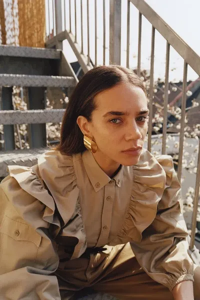 Hannah John-Kamen photo