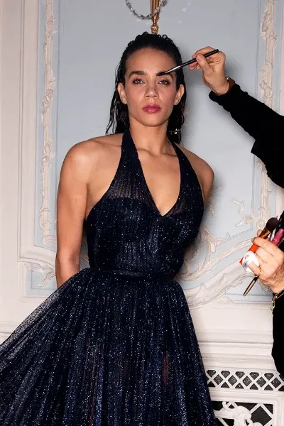 Hannah John-Kamen photo