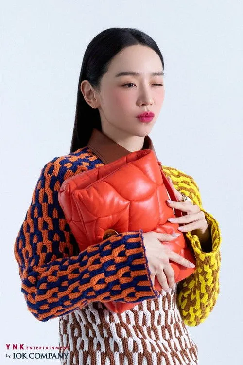 Shin Hye-sun photo