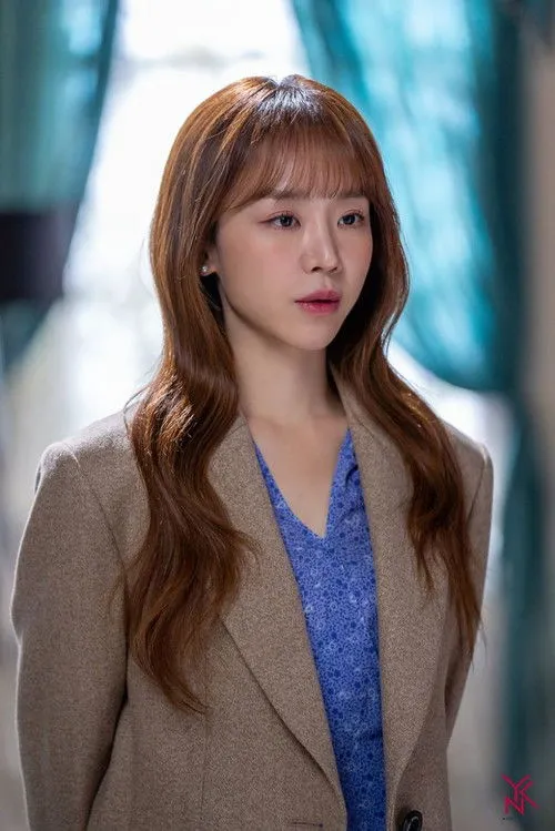 Shin Hye-sun photo