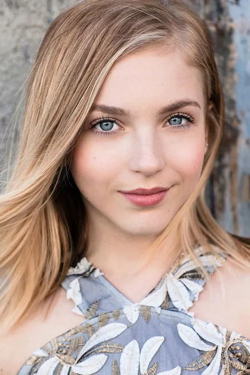 Brynn Rumfallo photo
