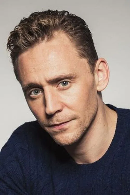 Tom Hiddleston photo