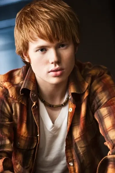 Wesley MacInnes photo