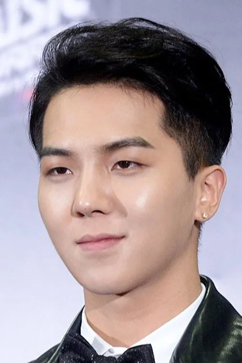 Song Min-ho photo