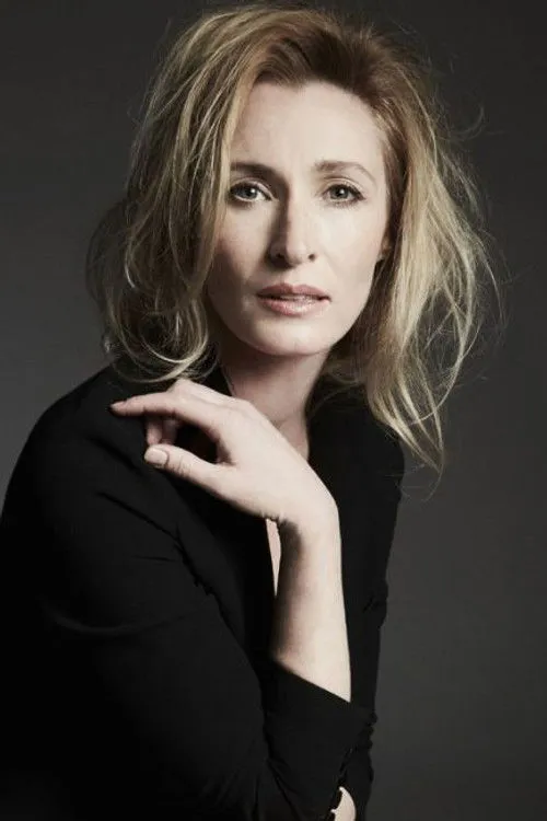 Genevieve O'Reilly photo