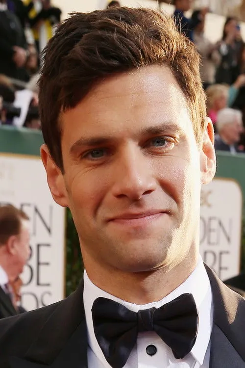 Justin Bartha photo