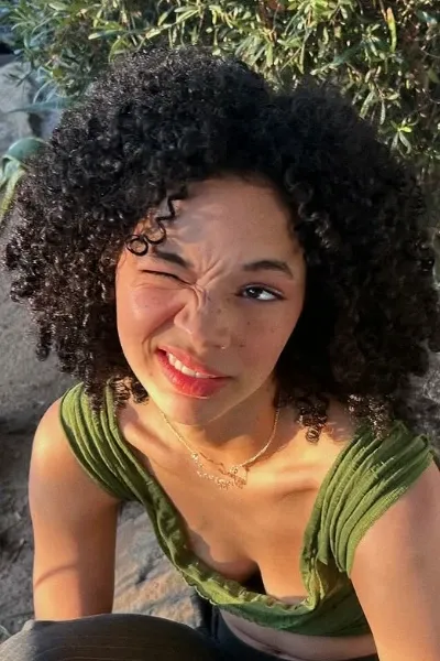 Tanzyn Crawford photo