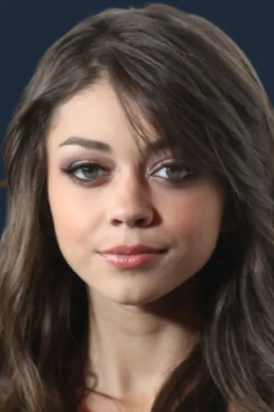 Sarah Hyland photo