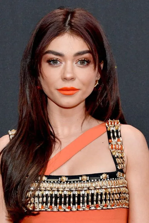 Sarah Hyland photo