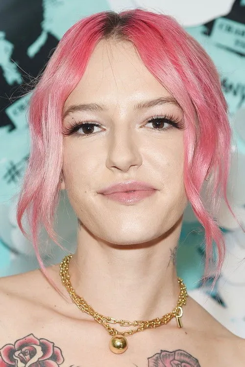 Bria Vinaite photo