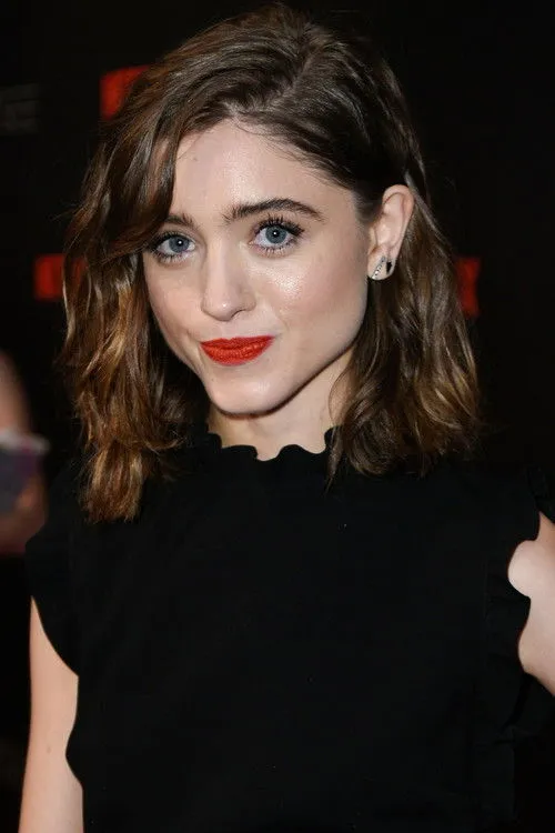 Natalia Dyer photo