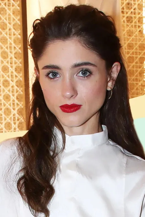 Natalia Dyer photo