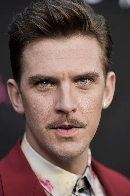 Dan Stevens photo
