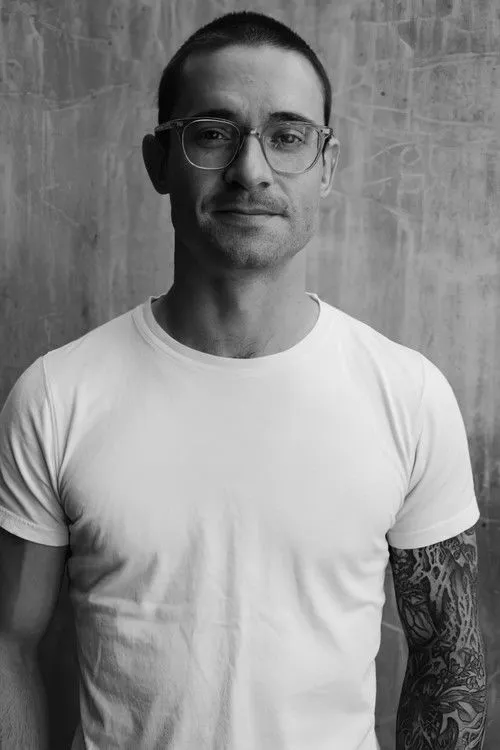 Riley Stearns photo