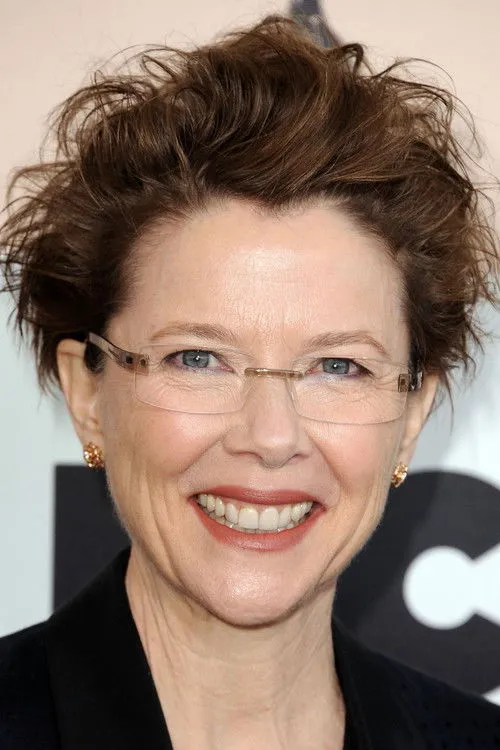 Annette Bening photo