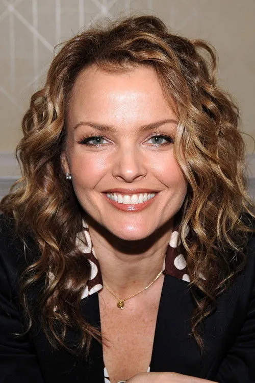 Dina Meyer photo
