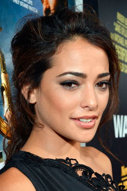 Natalie Martinez photo