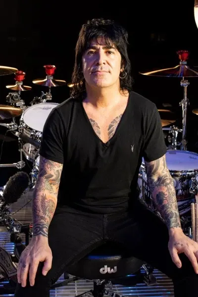 Alex González (musician) photo